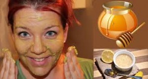 Lemon mask to erase wrinkles